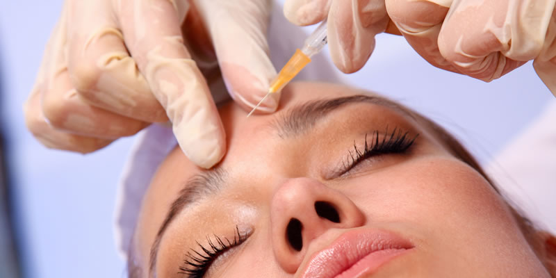 تزریق بوتاکس در کلینیک دکتر روزبه معصومی